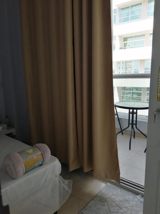 Albarsha 1 Hostel By Phm ดูไบ ภายนอก รูปภาพ